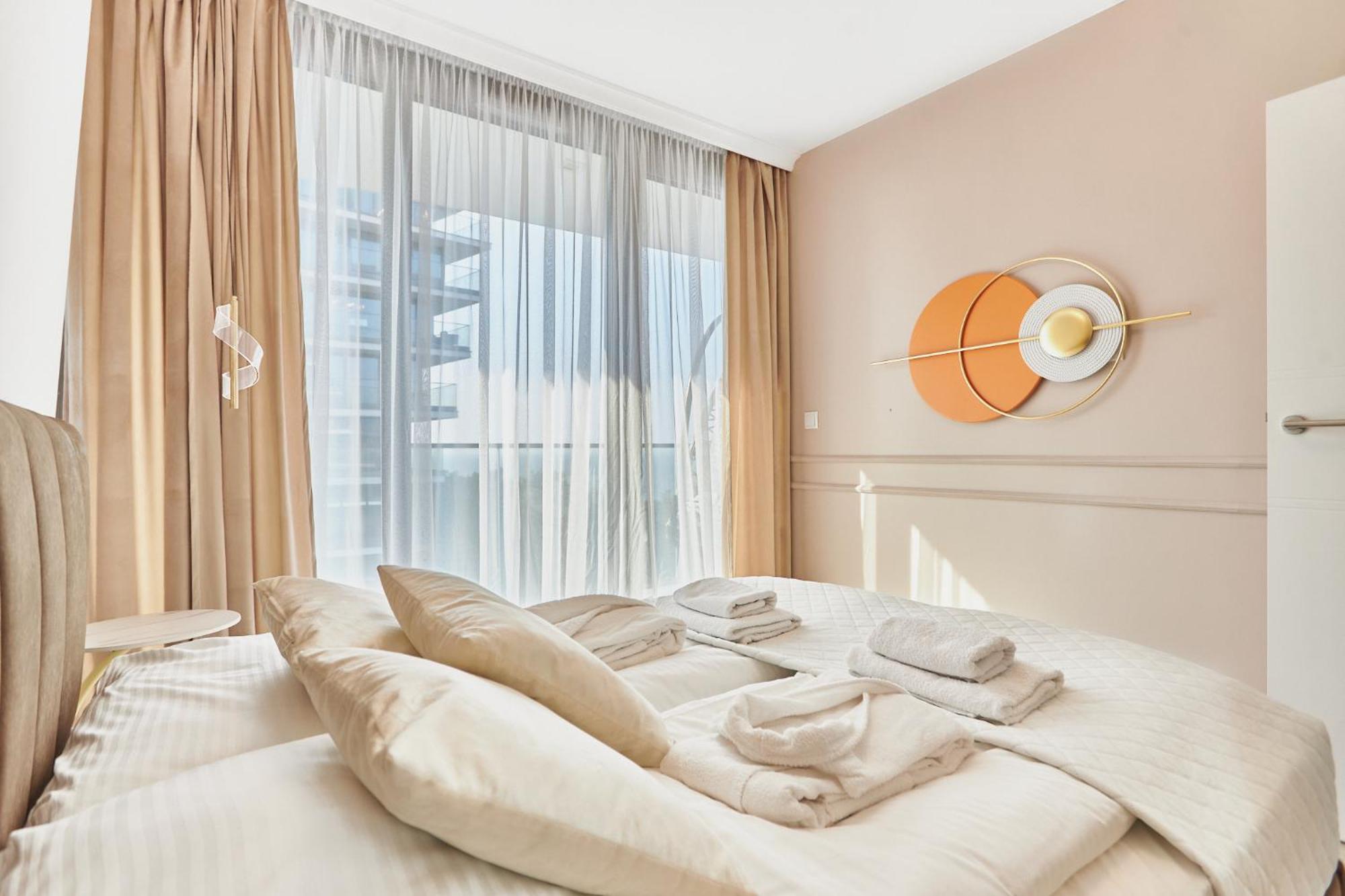 Wave - Aurum II Apartment - Front Sea View Miedzyzdroje Luaran gambar